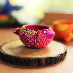 Hand-Painted Terracotta Animal Tealight Set – Artisanal 4-Piece Festive Home Decor Gift Box