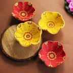 Hand-Painted Terracotta Flower Diya Set – 4-Piece Artisanal Floral Oil Lamps for Festive Decor