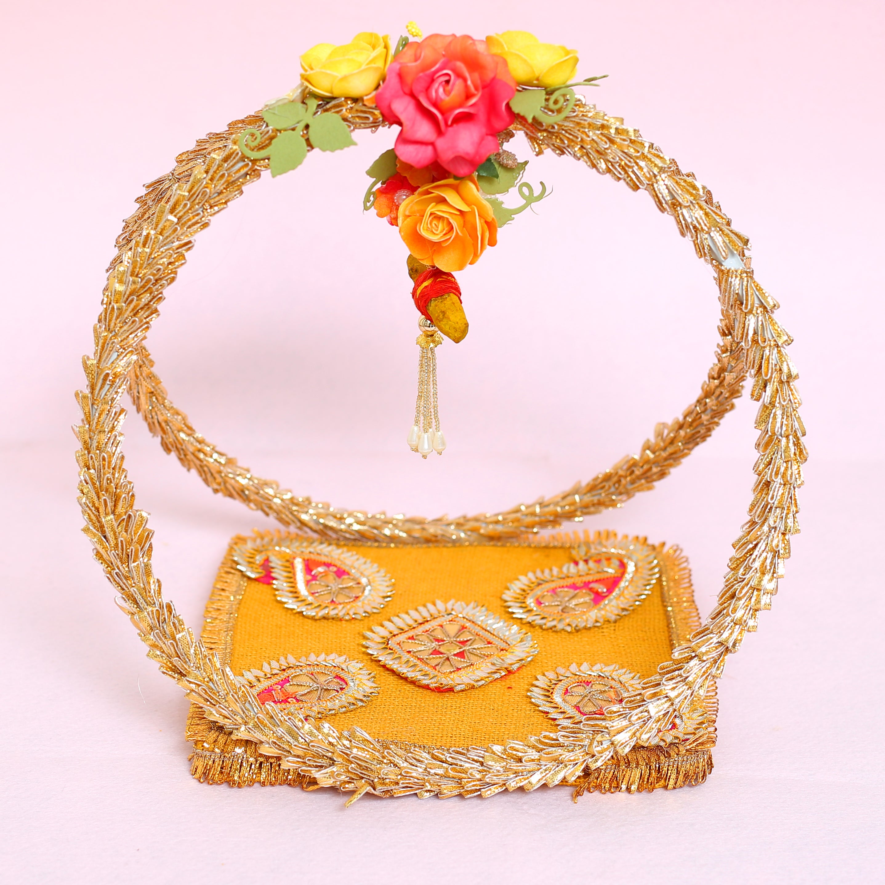 Handcrafted Royal Golden Wedding Haldi Thali – Artisanal Floral Arched Platter for Marriage Rituals