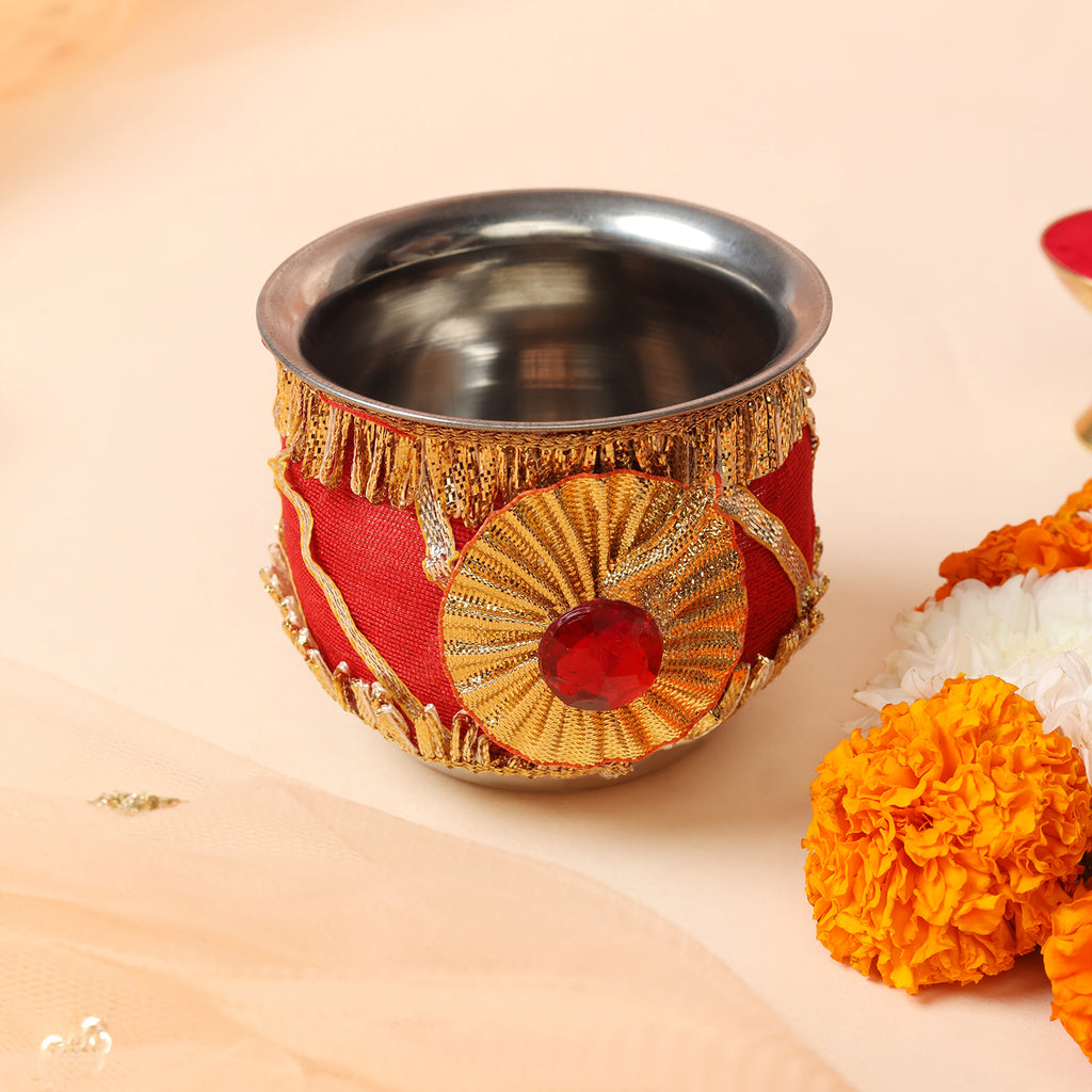 Designer Karvachauth Pooja Thali & Channi – Royal Red Velvet & Pearl Edition