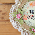 "The Best Mom" Floral Lace Frame – 8" Rustic Burlap Wall Art with Pearl Accents and Hand-Crafted Roses