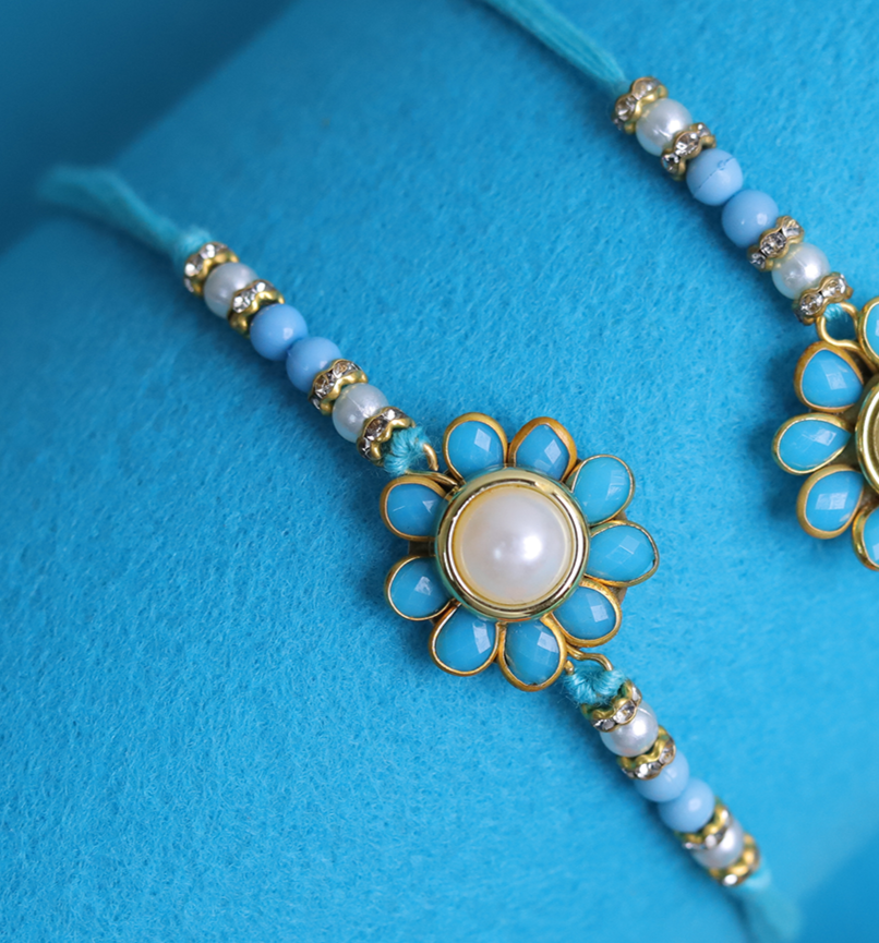 Exquisite Bhaiya Bhabhi Rakhi Set – Handcrafted Pearl & Kundan Collection