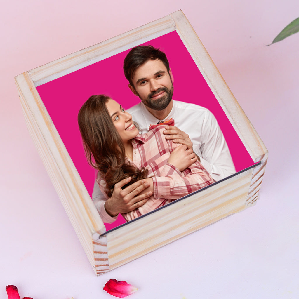 Bhaiya Bhabhi Rakhi Set with Personalized Dry Fruit Box