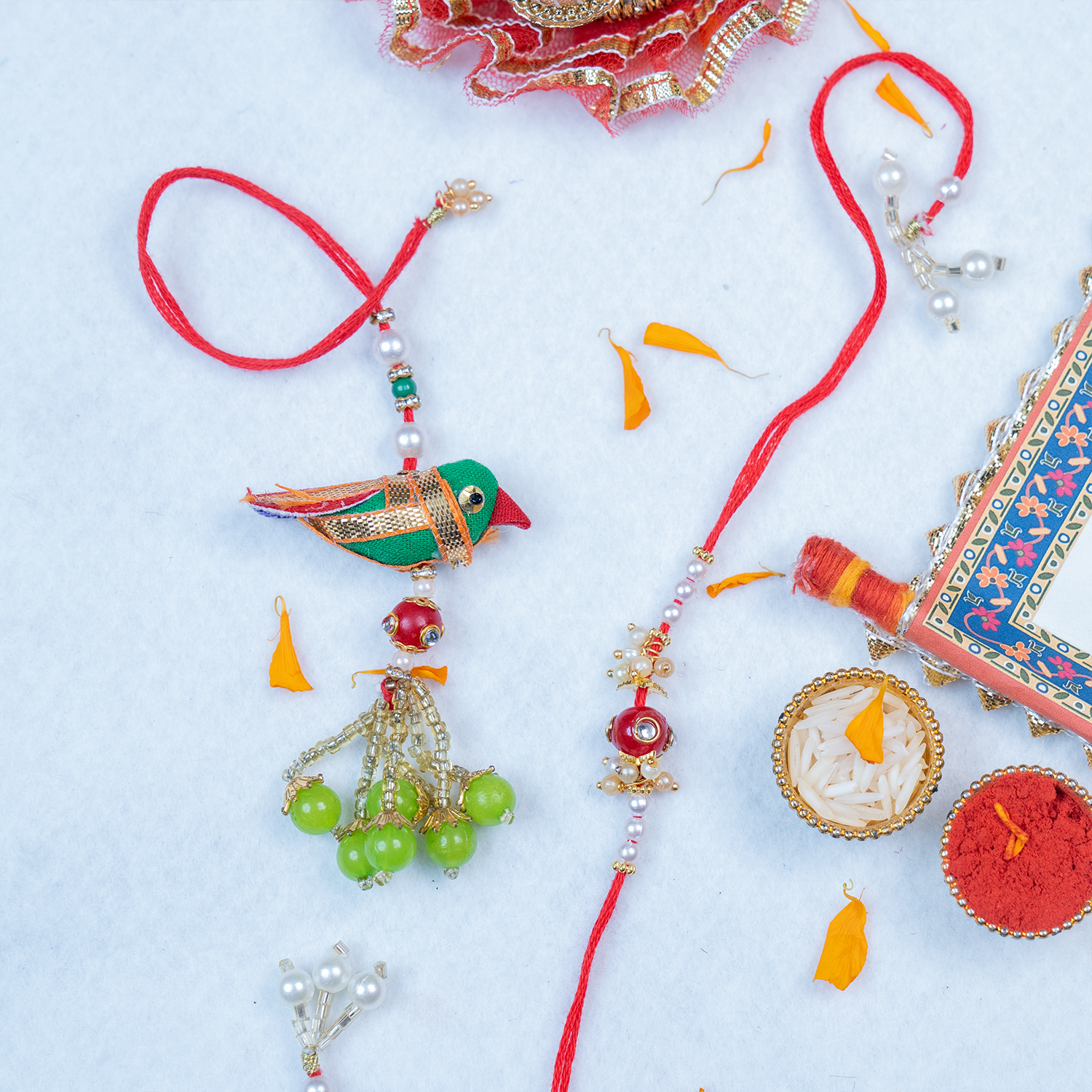Royal Bird-Themed Bhaiya Bhabhi Rakhi Set – Handcrafted Thali Collection with Heartfelt Scroll