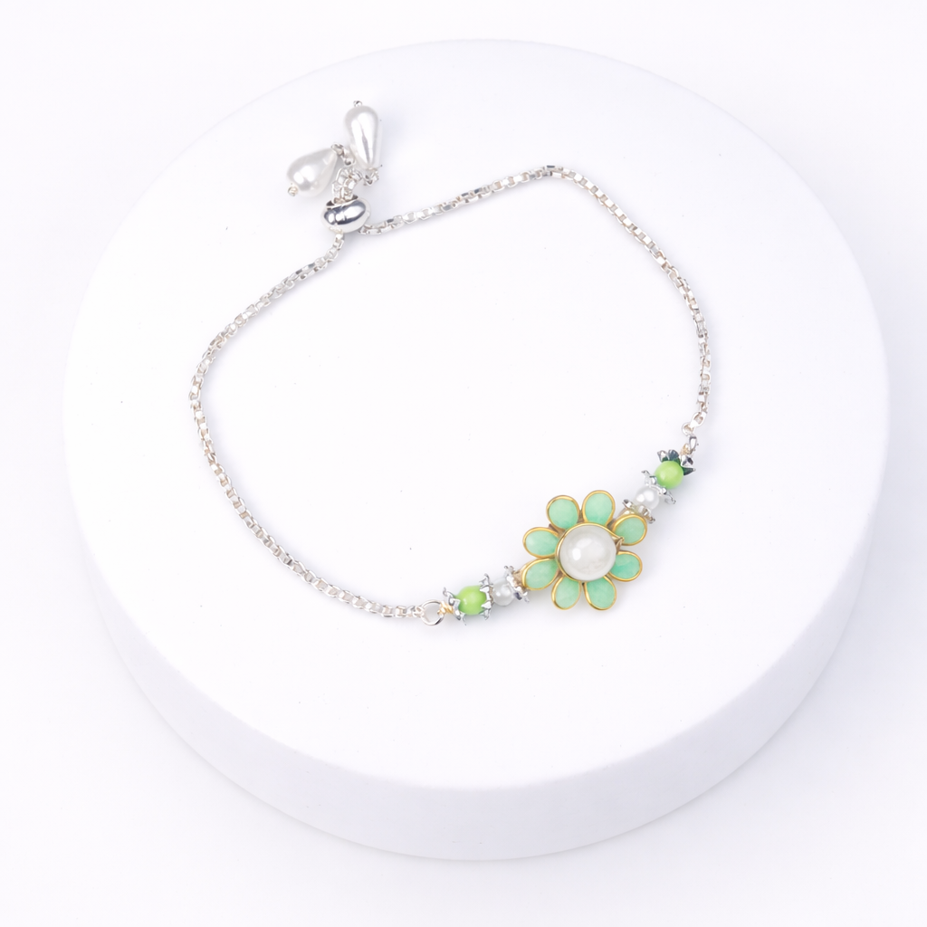 Green Floral Pearl Bhaiya Bhabhi Bracelet Set