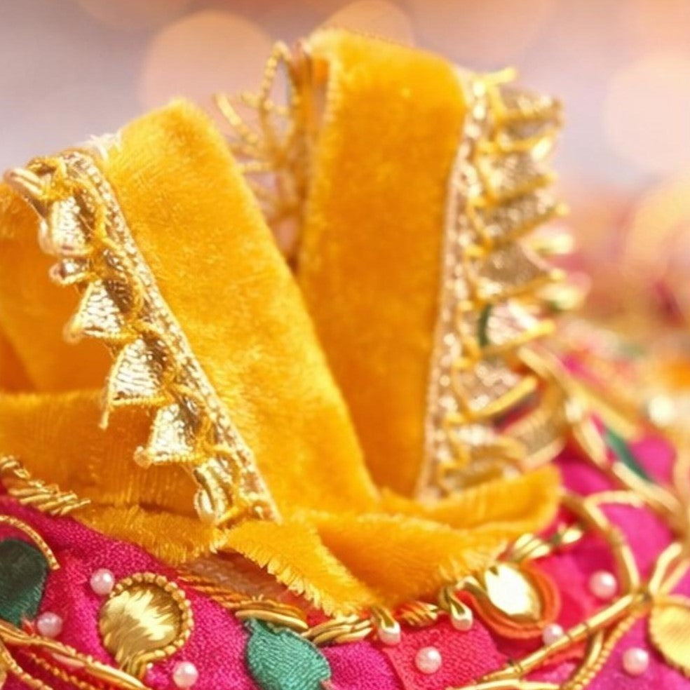 Shahi Kesari Poshak for Laddu Gopal