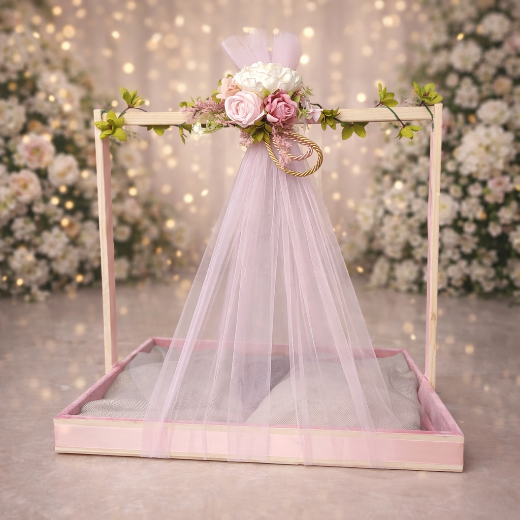 Premium Trousseau Packaging – Elegant Wedding Gift Display Basket