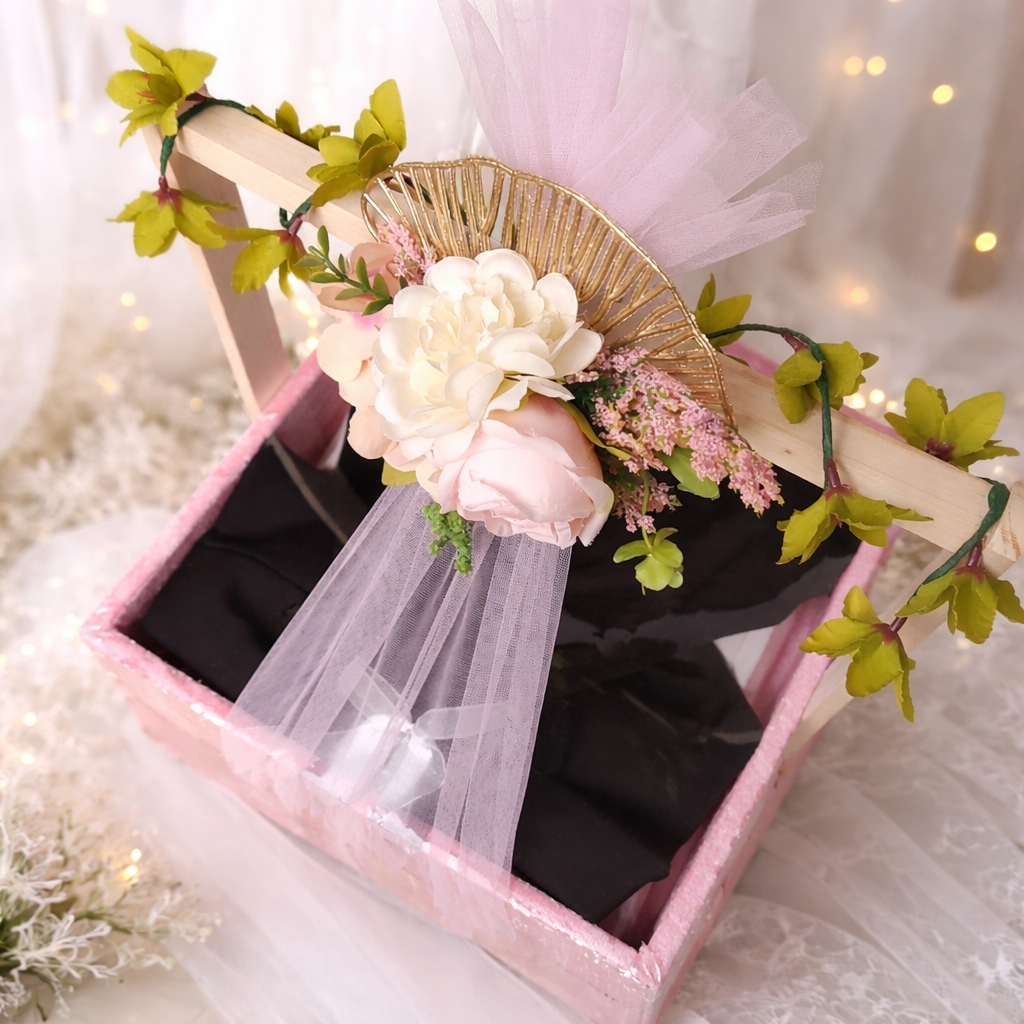 Luxury Floral Bridal Trousseau Tray – Premium Wedding Gift